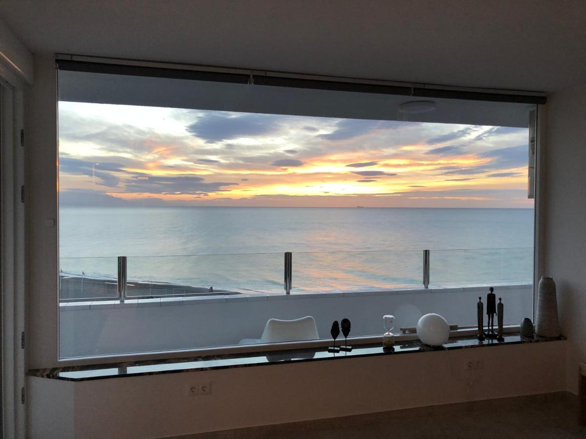 Magnifique Appartement Avec Une Incroyable Vue Sur Mer Torremolinos Kültér fotó