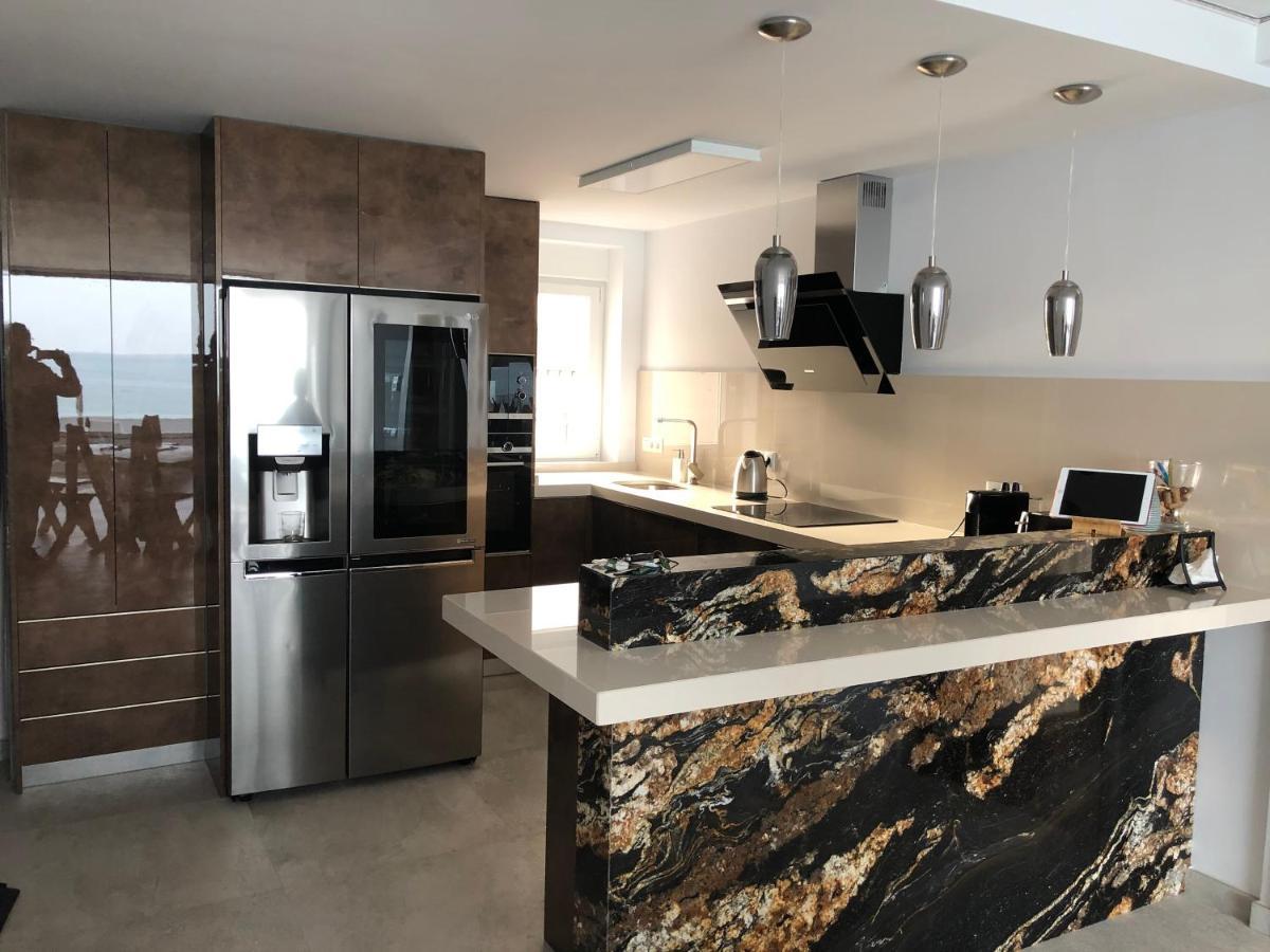 Magnifique Appartement Avec Une Incroyable Vue Sur Mer Torremolinos Kültér fotó